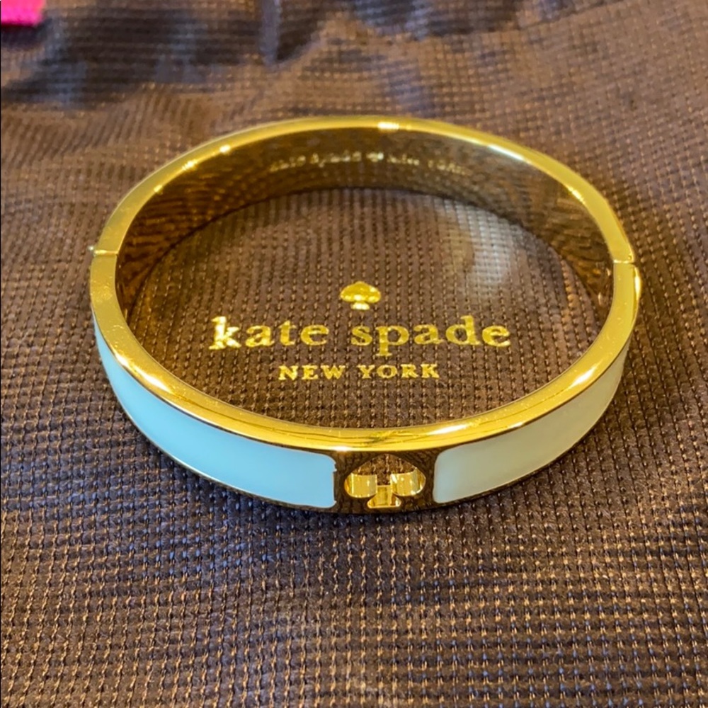 NWOT Kate Spade White and Gold Bangle / Bracelet